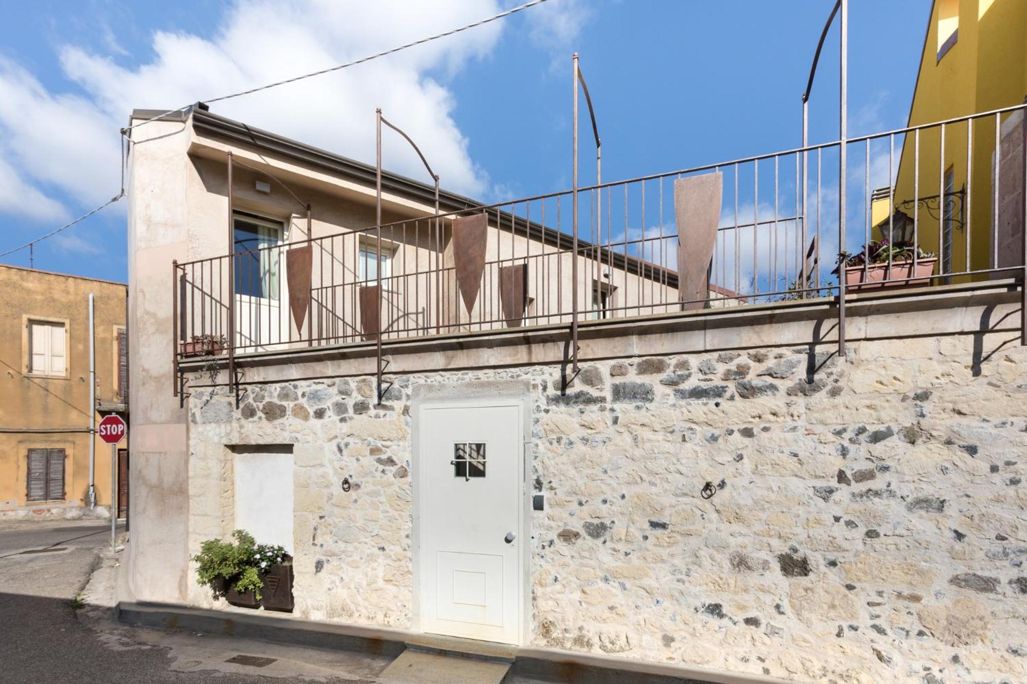 Il Cortiletto Hotel Maison Tresnuraghes Exterior photo
